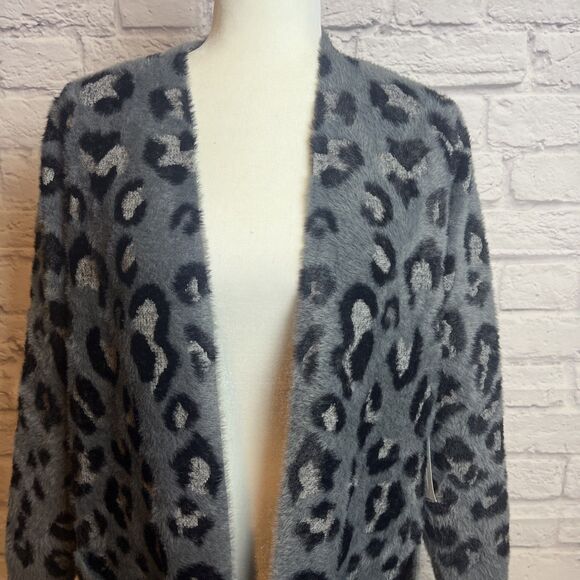 Evolution By Cyrus Women’s NWT Cozy Cheetah Print Cardigan Size Small - Picture 2 of 9